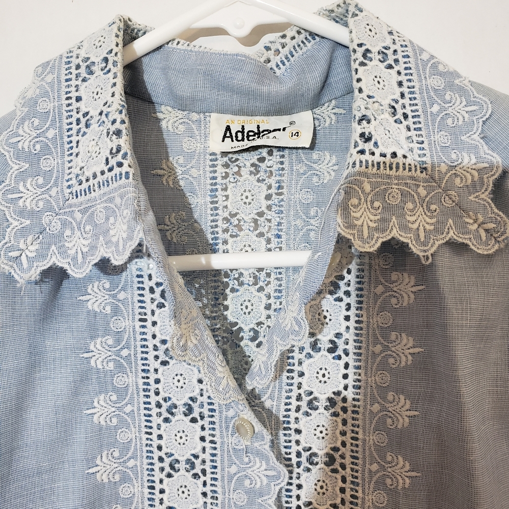 Vintage adelaar lace button up blouse - Picture 5 of 13